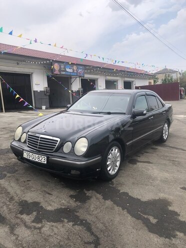 Mercedes E 240 2001, 345,000 km - 2.6 l - Bakı
