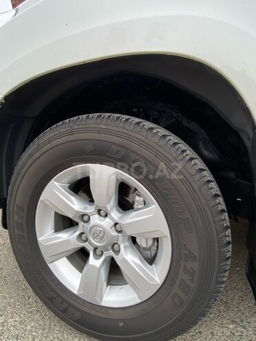 Toyota Land Cruiser Prado 2017, 120,000 km - 3.0 l - Bakı