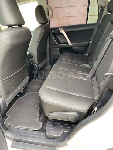 Toyota Land Cruiser Prado 2017, 120,000 km - 3.0 l - Bakı