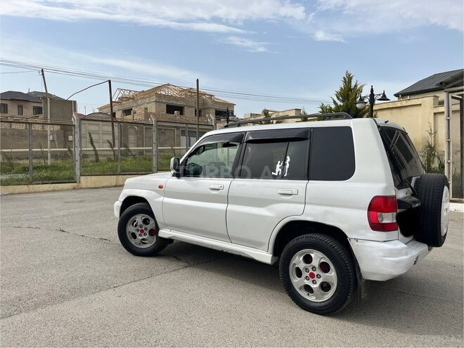 Mitsubishi Pajero io 2000, 223,000 km - 2.0 l - Bakı