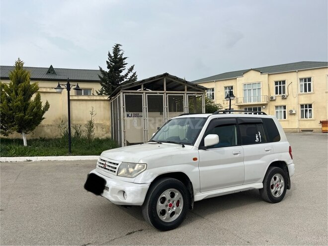 Mitsubishi Pajero io 2000, 223,000 km - 2.0 l - Bakı