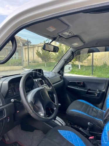 Mitsubishi Pajero io 2000, 223,000 km - 2.0 l - Bakı