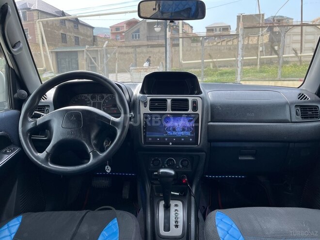Mitsubishi Pajero io 2000, 223,000 km - 2.0 l - Bakı