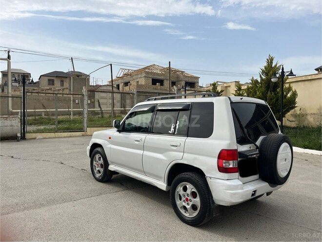Mitsubishi Pajero io 2000, 223,000 km - 2.0 l - Bakı