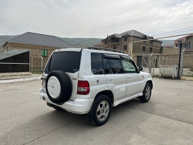 Mitsubishi Pajero io 2000, 223,000 km - 2.0 l - Bakı
