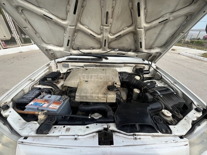 Mitsubishi Pajero io 2000, 223,000 km - 2.0 l - Bakı