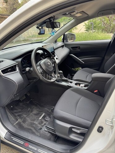 Toyota Corolla Cross 2024, 12,000 km - 2.0 l - Bakı
