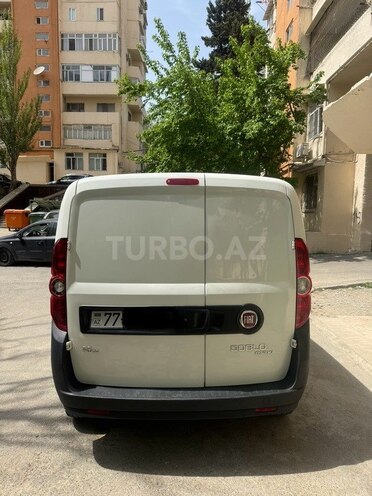 Fiat Doblo 2014, 240,111 km - 1.6 л - Bakı