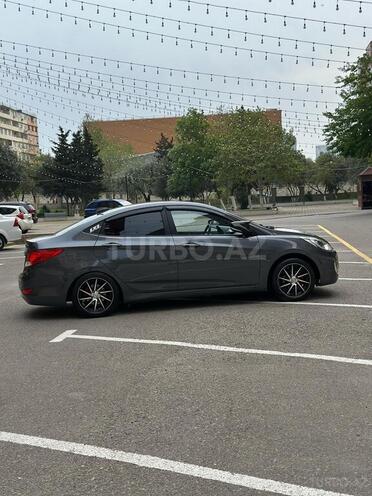 Hyundai Accent 2012, 286,000 km - 1.6 l - Bakı