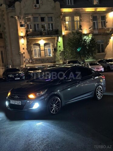 Hyundai Accent 2012, 286,000 km - 1.6 l - Bakı