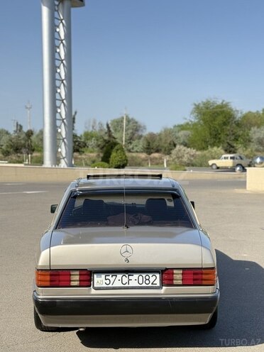 Mercedes 190 1991, 557,000 km - 2.0 l - Beyləqan