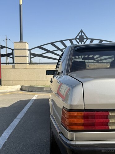 Mercedes 190 1991, 557,000 km - 2.0 l - Beyləqan