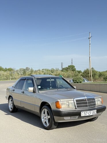 Mercedes 190 1991, 557,000 km - 2.0 l - Beyləqan