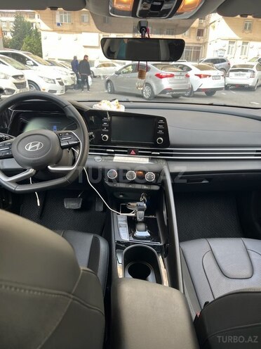 Hyundai Elantra 2024, 26,718 km - 1.5 l - Bakı