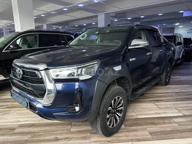 Toyota Hilux 2020, 177,000 km - 2.4 l - Bakı