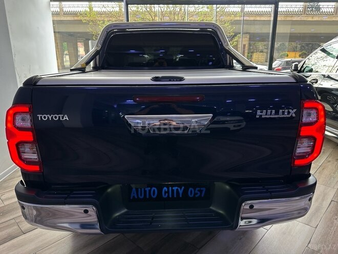 Toyota Hilux 2020, 177,000 km - 2.4 l - Bakı