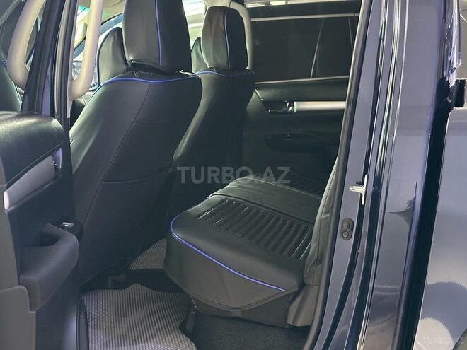 Toyota Hilux 2020, 177,000 km - 2.4 l - Bakı