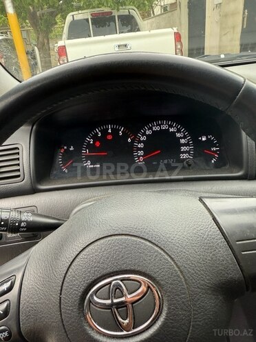 Toyota Corolla 2006, 218,700 km - 1.4 l - Bakı