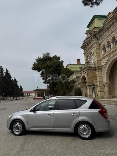 Kia Ceed 2007, 300,000 km - 1.6 л - Xaçmaz
