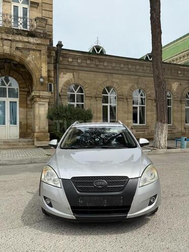 Kia Ceed 2007, 300,000 km - 1.6 л - Xaçmaz