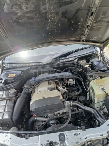 Mercedes C 180 1999, 380,000 km - 1.8 л - Sumqayıt