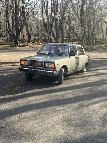 LADA (VAZ) 2107 2011, 95,000 km - 1.6 л - Oğuz