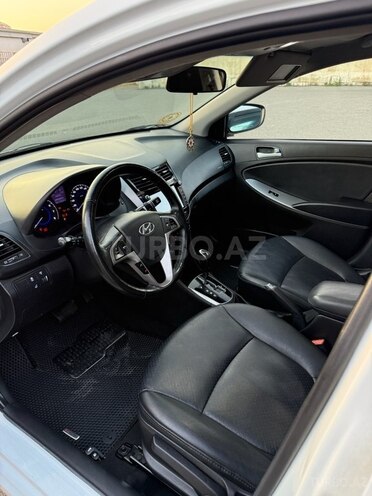 Hyundai Accent 2017, 140,000 km - 1.4 l - Bakı