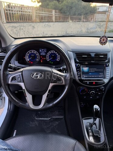 Hyundai Accent 2017, 140,000 km - 1.4 l - Bakı