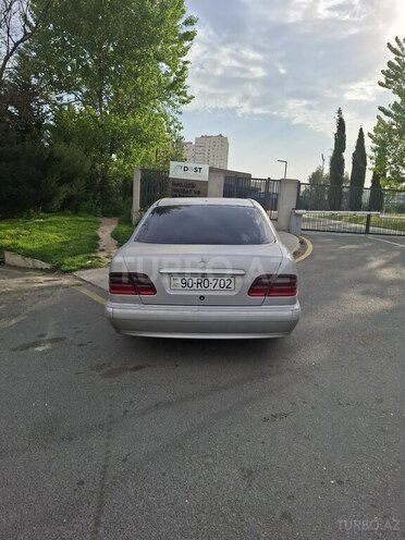 Mercedes E 220 d 2000, 111,111 km - 2.2 л - Bakı
