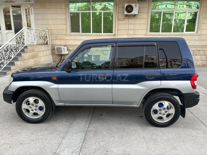 Mitsubishi Pajero io 1999, 300,000 km - 1.8 l - Bakı