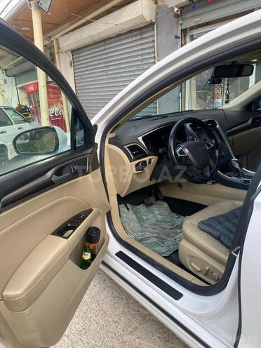Ford Fusion (North America) 2014, 320,000 km - 2.0 л - Bakı