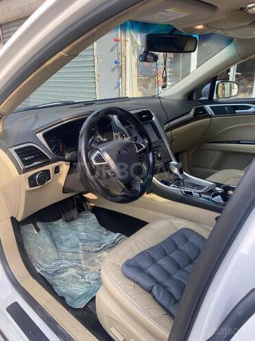 Ford Fusion (North America) 2014, 320,000 km - 2.0 л - Bakı
