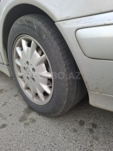 Mercedes E 220 d 2000, 111,111 km - 2.2 л - Bakı