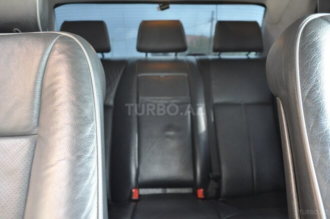 Mercedes E 280 2001, 283,000 km - 2.8 l - Bakı