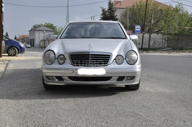 Mercedes E 280 2001, 283,000 km - 2.8 l - Bakı