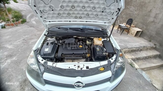 Opel Astra 2005, 400,000 km - 1.6 l - Bakı