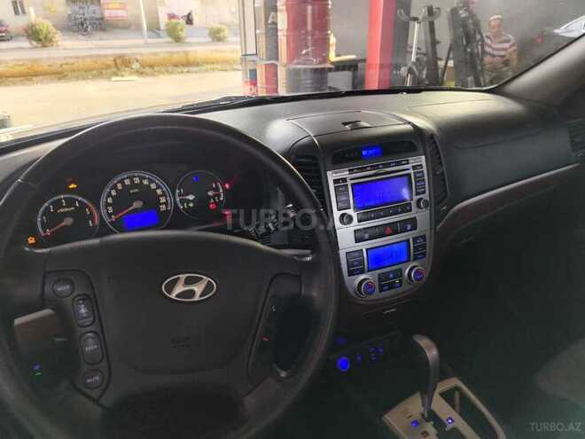 Hyundai Santa Fe 2009, 100,000 km - 2.0 л - Ucar