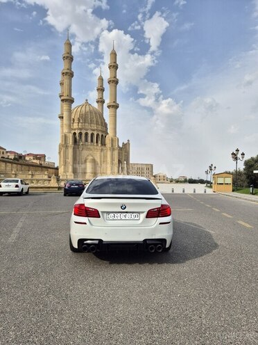 BMW 528 2015, 173,000 km - 2.0 l - Bakı