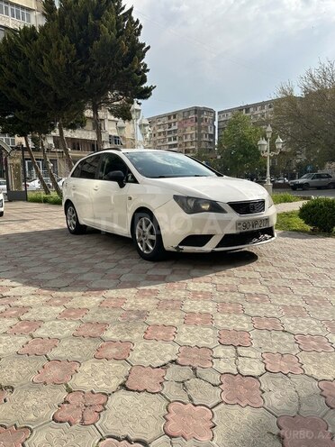 SEAT Ibiza-2