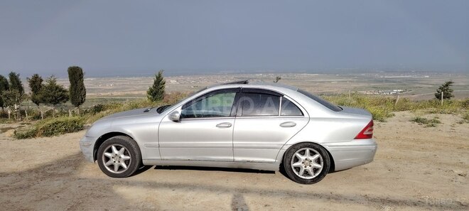 Mercedes C 240 2001, 465,000 km - 2.6 l - Bakı