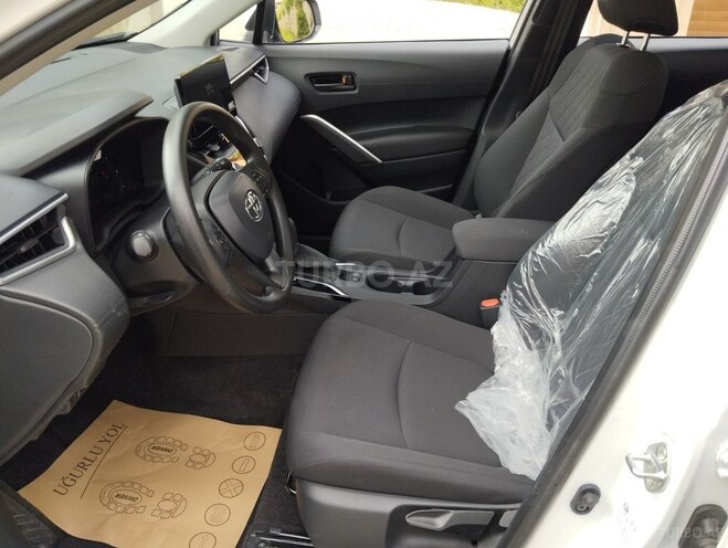 Toyota Corolla Cross 2025, 0 km - 2.0 l - Bakı