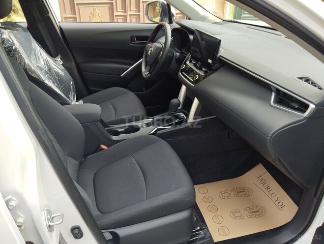 Toyota Corolla Cross 2025, 0 km - 2.0 l - Bakı
