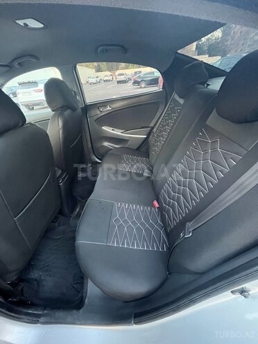 Hyundai Accent 2012, 220,000 km - 1.6 л - Bakı