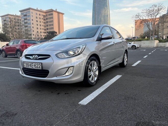 Hyundai Accent 2012, 220,000 km - 1.6 л - Bakı