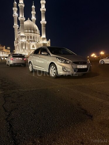Hyundai Accent 2012, 220,000 km - 1.6 л - Bakı