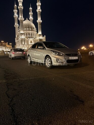Hyundai Accent 2012, 220,000 km - 1.6 л - Bakı
