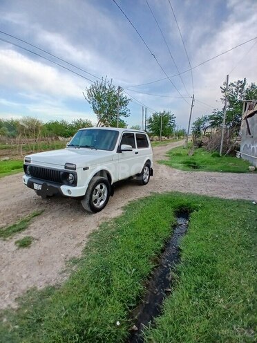 LADA (VAZ) Niva 2016, 104,360 km - 1.7 l - Samux