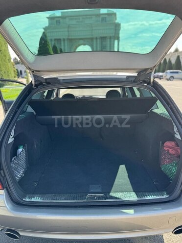 Mercedes E 200 2005, 258,000 km - 1.8 l - Bakı