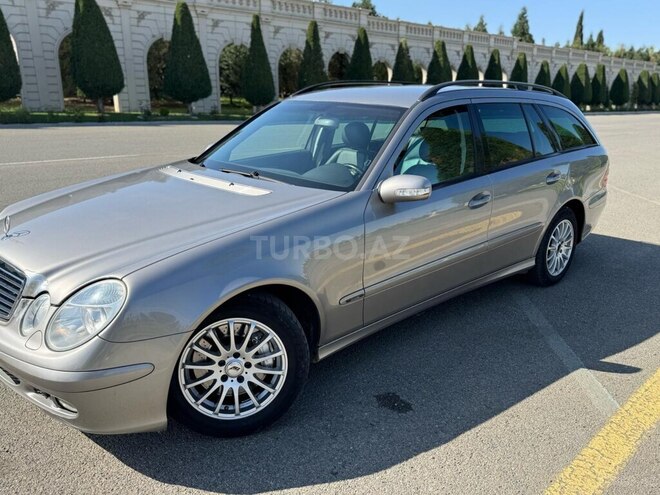 Mercedes E 200 2005, 258,000 km - 1.8 l - Bakı