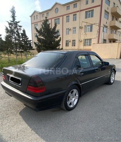 Mercedes C 220 1995, 250,000 km - 2.2 л - Bakı